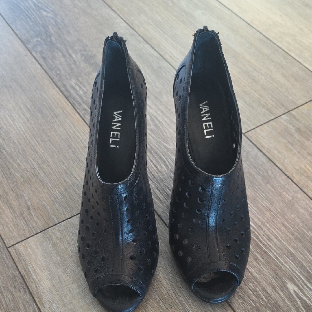 Vaneli Black Peep-Toe Heeled Boots Size 7